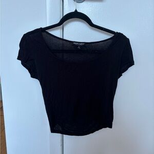 NWOT simple black tee shirt
